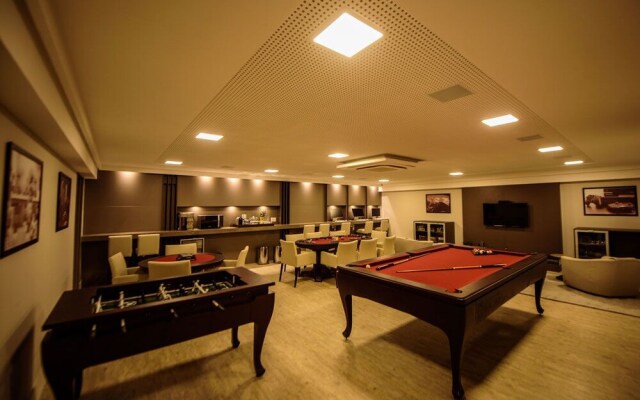 Holanda's Prime Residence