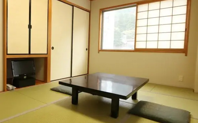 Wakasakamiko Bokai Kouraku