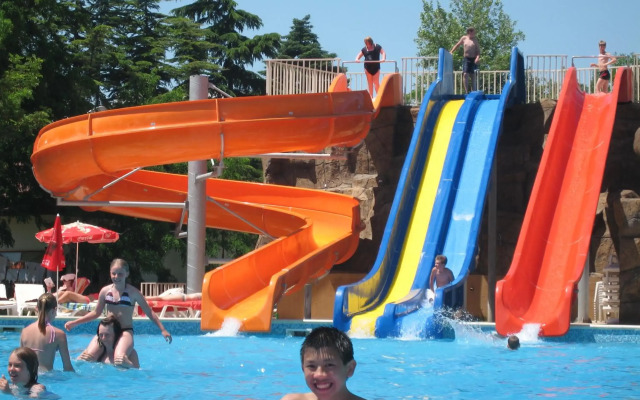 Hotel Iskar & Aquapark - Premium All Inclusive
