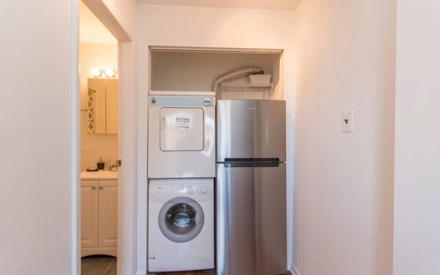 The Royal Studio - Philly's Finest - With Deck