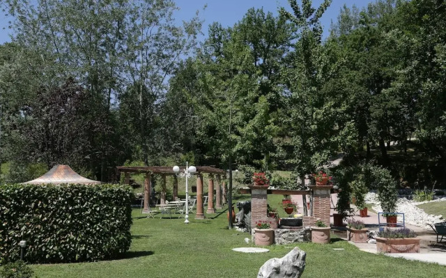 Valle Dell'Aquila Country House