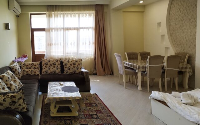 Bakuvi Tourist Apartment B236