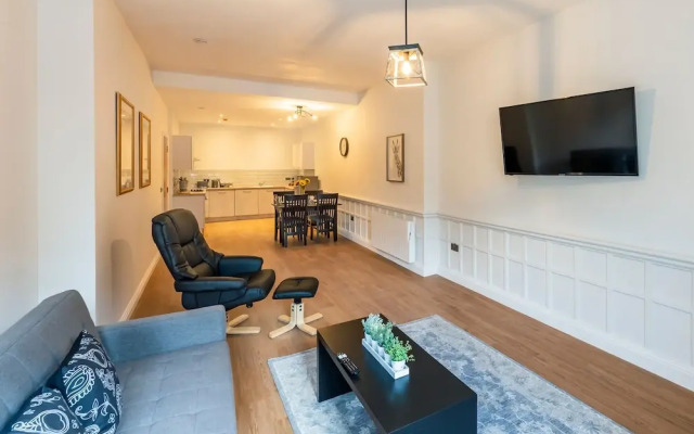The Hazlitt Apartments