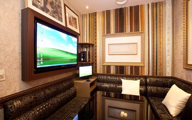 Yuwon Hotel