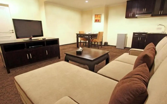 Harmoni One Convention Hotel & Service Apartments