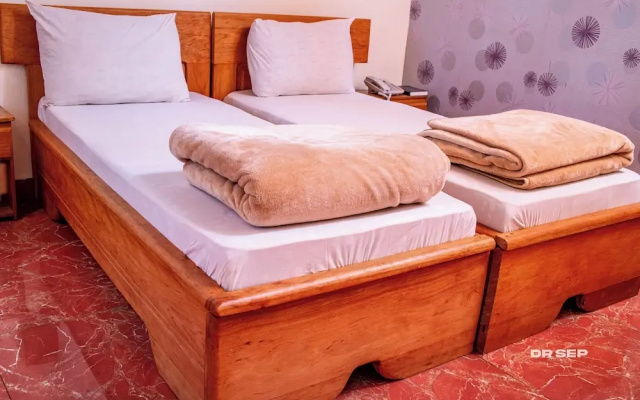 Cergy Pontoise Hotel Bafoussam