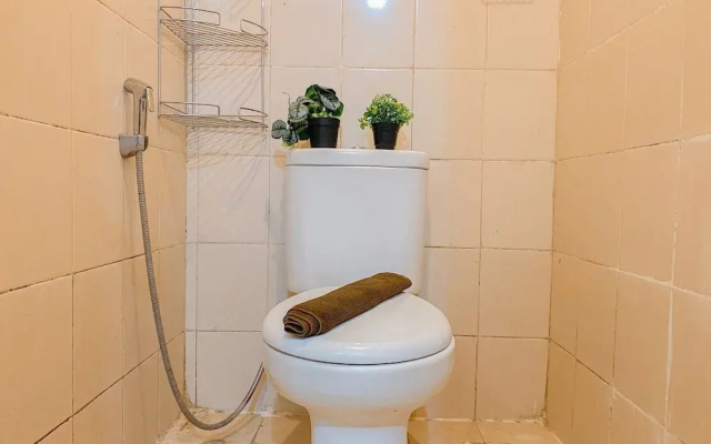 Big And Spacious Studio Apartment At Sky View