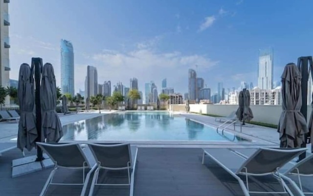 Vogue Downtown - Burj Royale