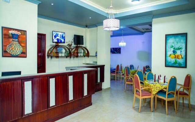 The Golden Pigeon Hotel And Spa