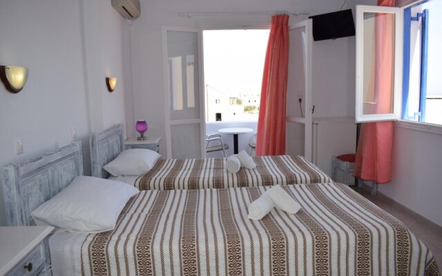 Cyclades Hotel