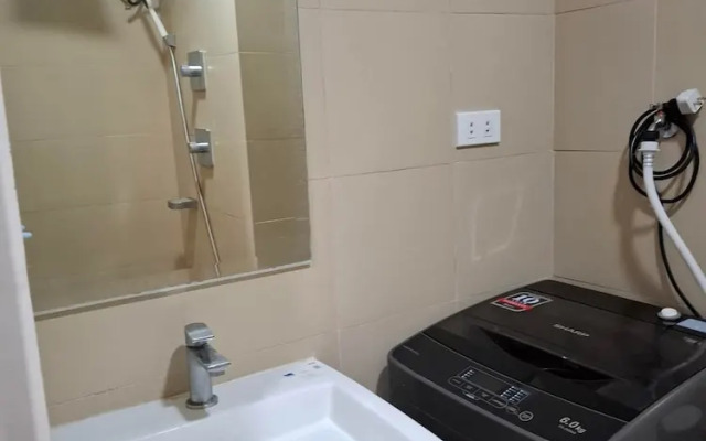Shore 1 & 3 Residences MOA by darpm