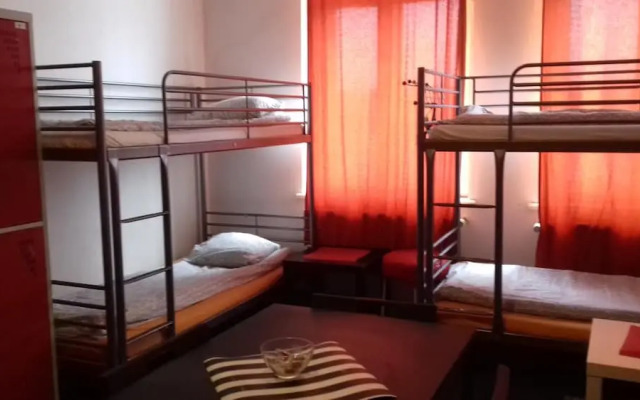 Art Hostel