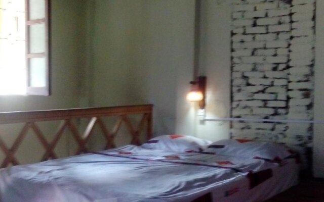 Lolos Homestay