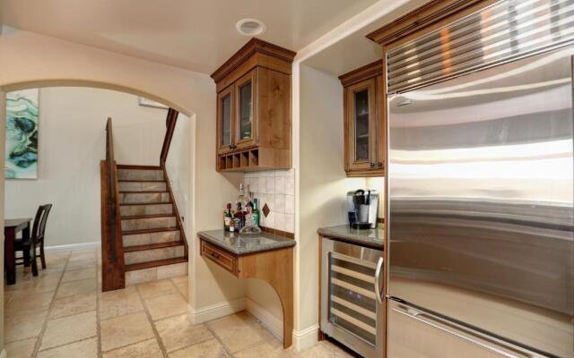 203 Tierra de Paraiso