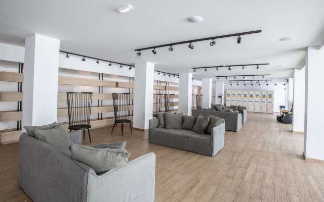 Anthea Hotel Apartments