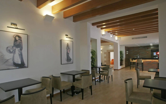 Sirenis Hotel Club Siesta