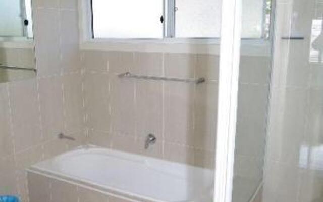 Beach Club 2, 5 Gowing Street