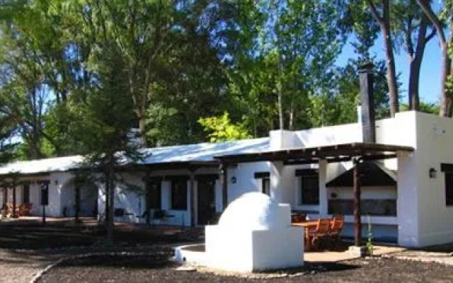 Postales by DOT Boutique