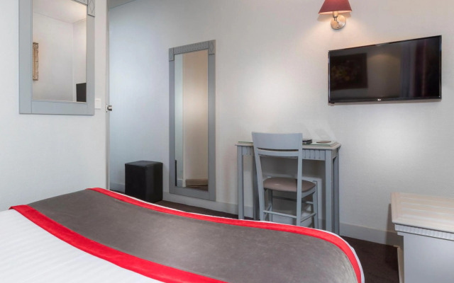 Agate Hotel
