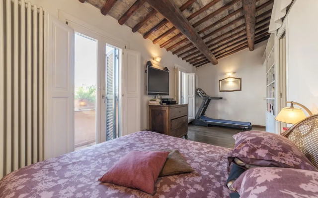 Trastevere Panoramic Rooftop Loft