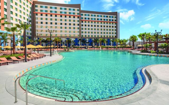 Universal Endless Summer - Dockside Inn and Suites