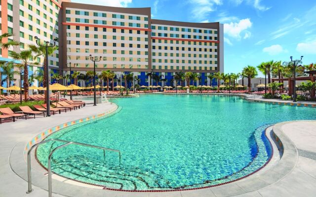 Universal's Endless Summer - Dockside Inn & Suites