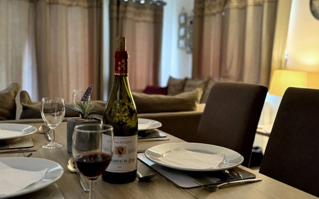 Hopton Lodge Retreat