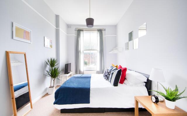 Beautiful Private Room Close to Kings Cross