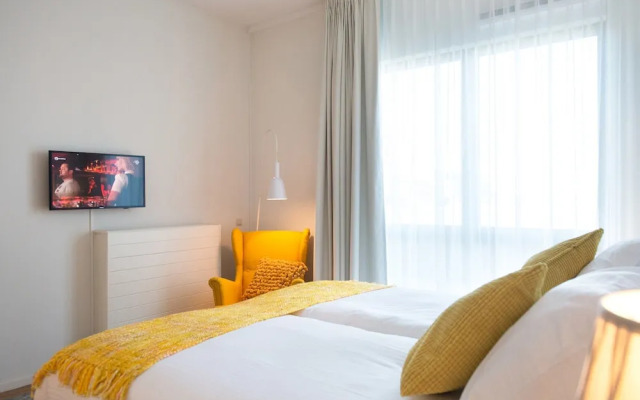 Appealing Apartment in Den Haag With Balcony, Terrace
