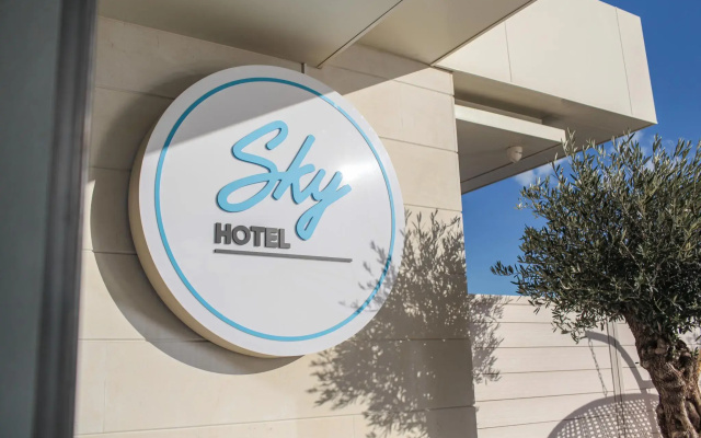 Sky Hotel (Скай)