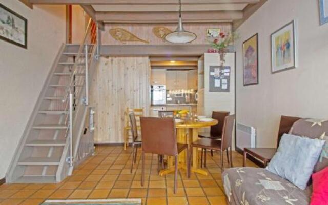 Apartment Agreable Chalet Mitoyen Sur 3 Niveaux Pour 6 Personnes