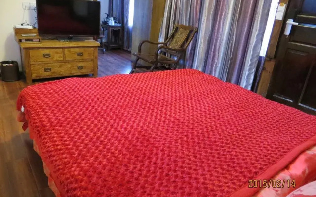 Yongxia Naxi Boutique Inn
