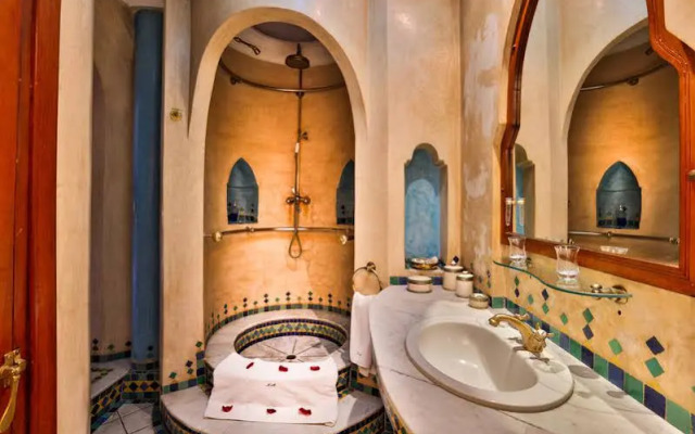Riad Moucharabieh