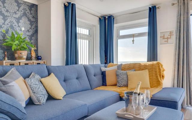 Vitamin Sea House
