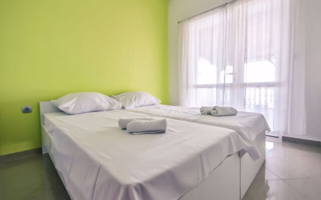 Apartment Škroćo Maslenica 30334
