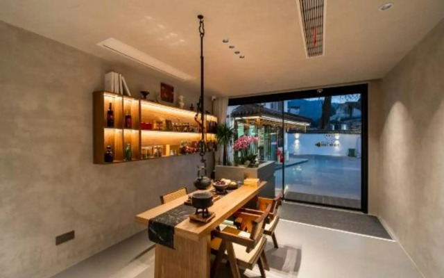 九华山红高粱酒店