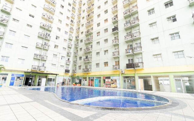 OYO 93734 The Metro Suites Apartment By Retro Rent