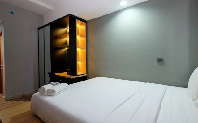 Minimalist And Nice Studio At Evenciio Margonda Apartment