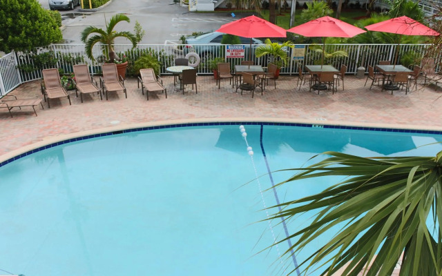 Collins Hotel