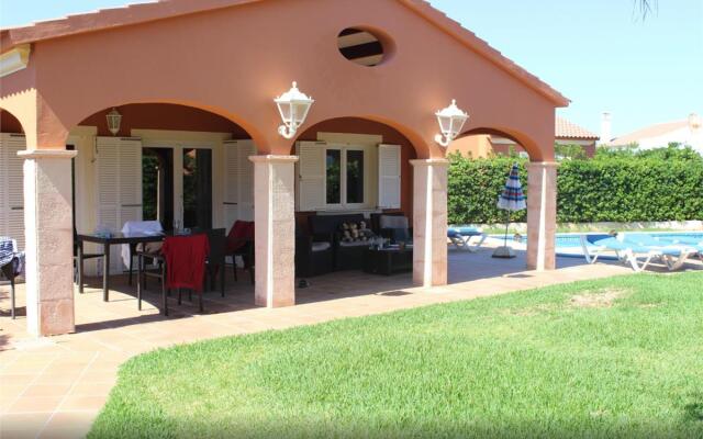 Calan Bosch Villas