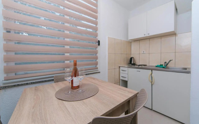 Apartments by the sea Podaca, Makarska - 4734