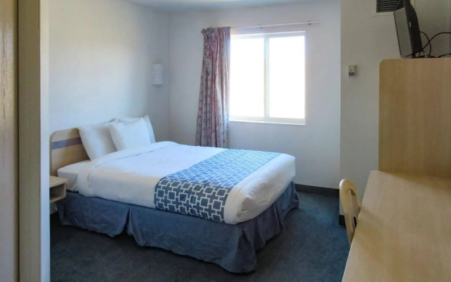 Red Lion Inn and Suites Butte