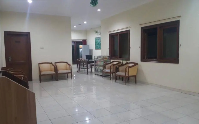Pandanaran Budget Hotel
