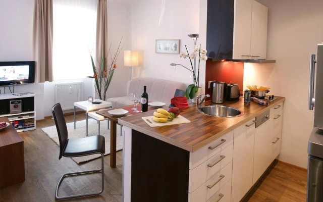 Towns Apartments