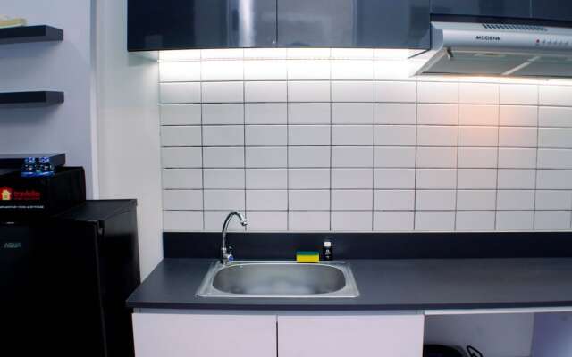 Nice And Homey Studio At Sayana Bekasi Apartment