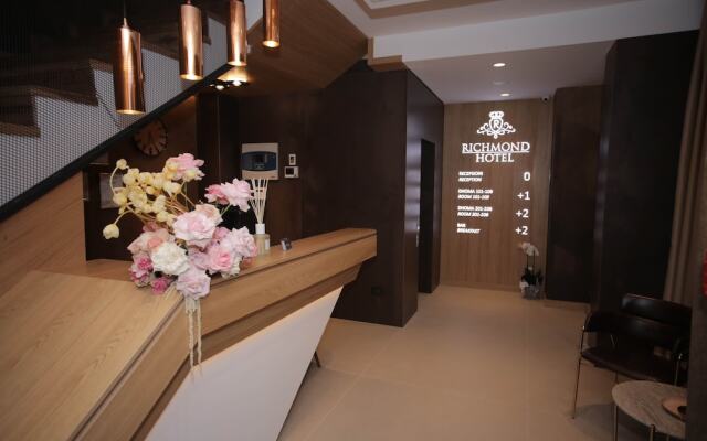 Richmond Hotel