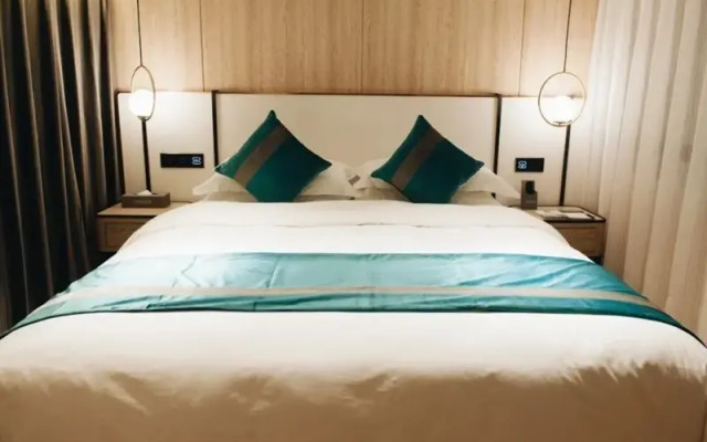Duobei Cloud Hotel