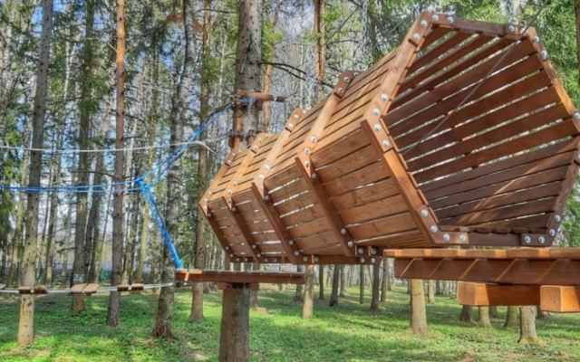 "Русские Сезоны Село Вятское 5*"