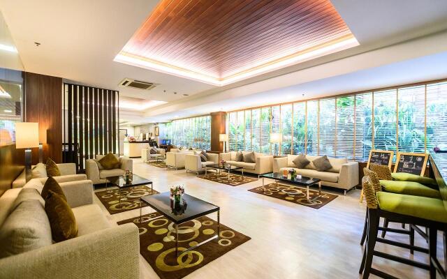 Lohas Residences Sukhumvit