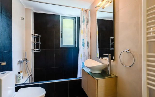 Kalamata s Spacious Getaway-taygetos Amazing View